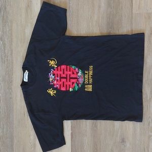 Double Happiness Embroidered Chinese Graphic T-Shirt Black Size 1 (US M/L)